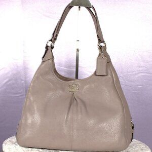 Coach (2013) Pebbled Leather Shoulder Hobo Bag Taupe